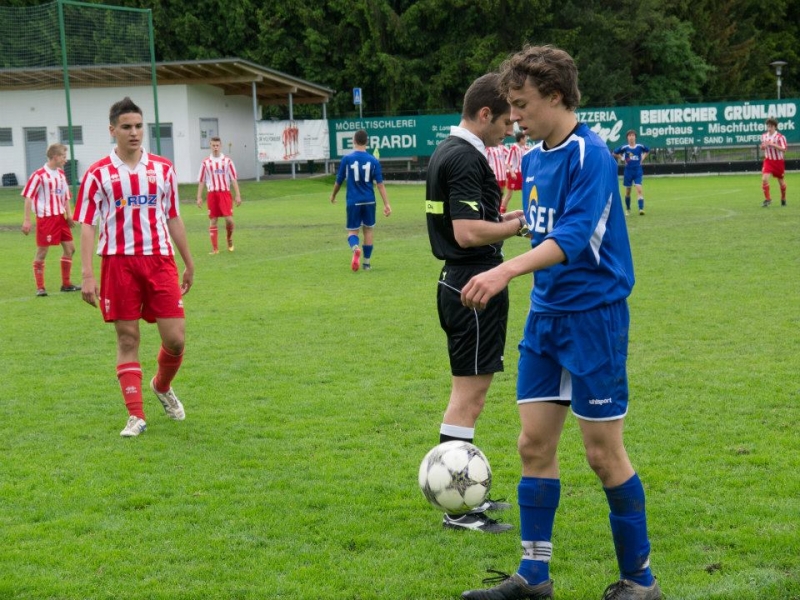 1210_374580429314433_1969613470_n